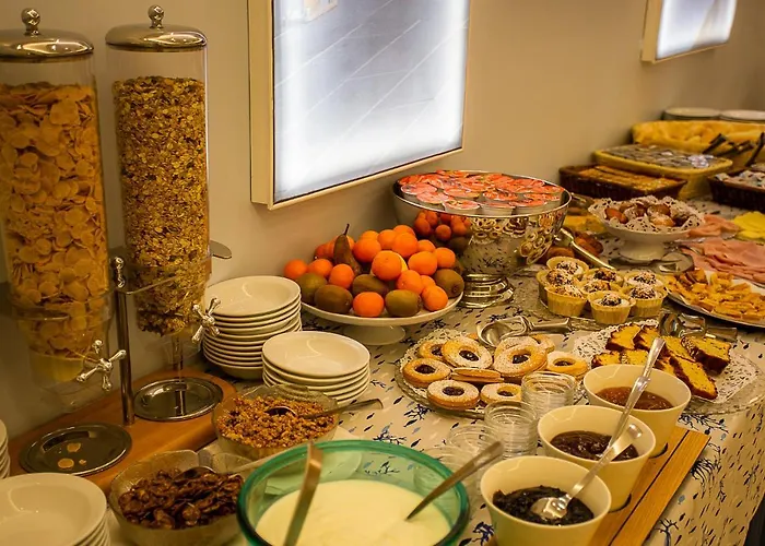 Nuovo Al Mare Алассіо