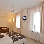 Nuovo Al Mare 3*