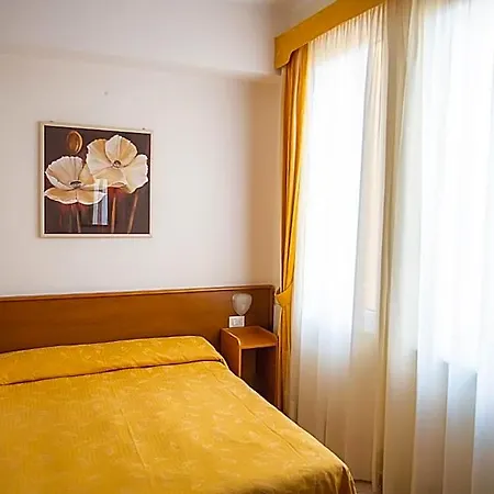 Nuovo Al Mare Hotel