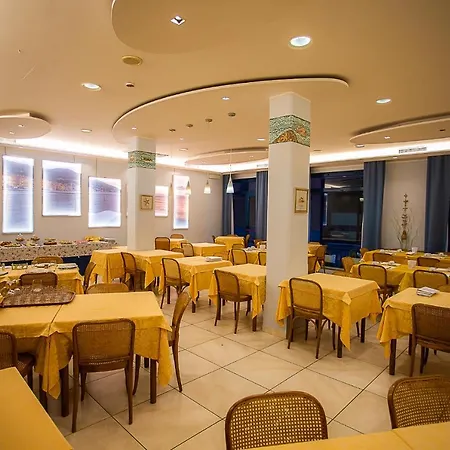 Nuovo Al Mare Алассіо