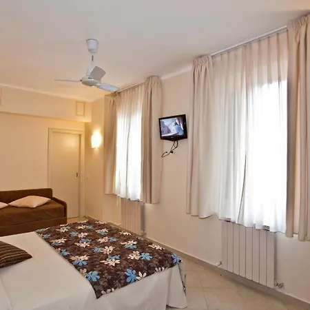 Nuovo Al Mare 3*
