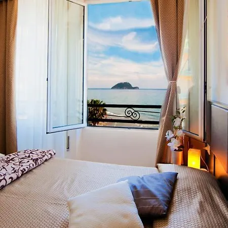 Nuovo Al Mare Hotel 3*